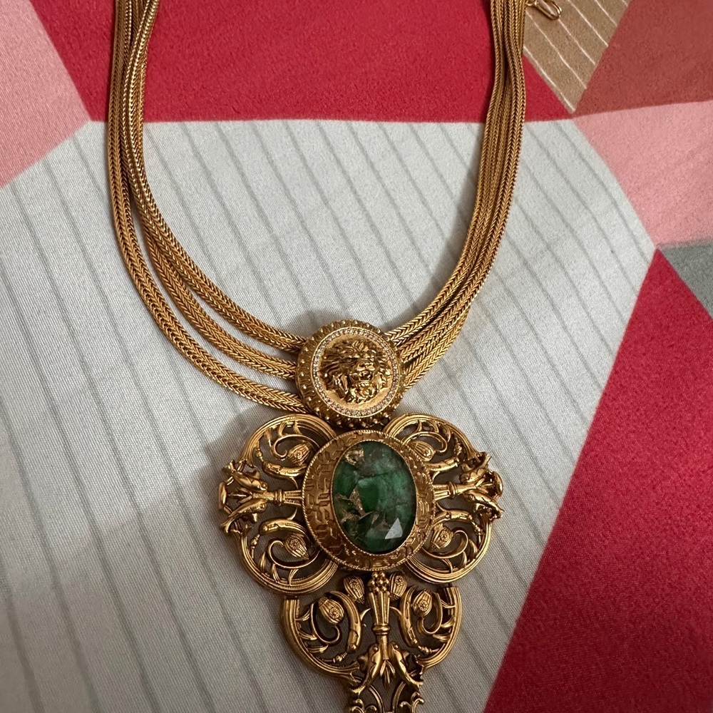 Ornate Gold and Green Gemstone Necklace